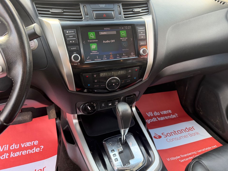 Nissan Navara 2,3 dCi 190 Db.Kab Tekna aut. 4d