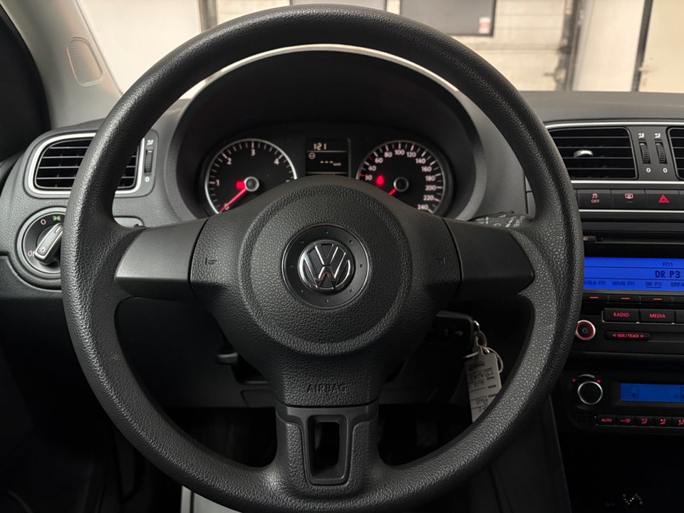 VW Polo 1,6 TDi 90 Comfortline 5d