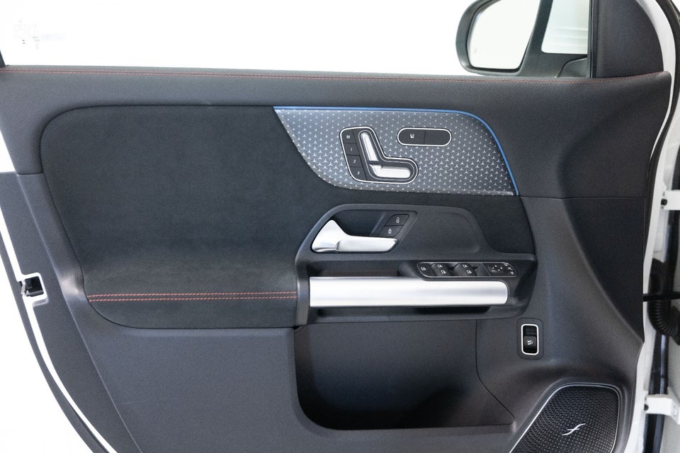 Mercedes EQA250+ AMG Premium 5d