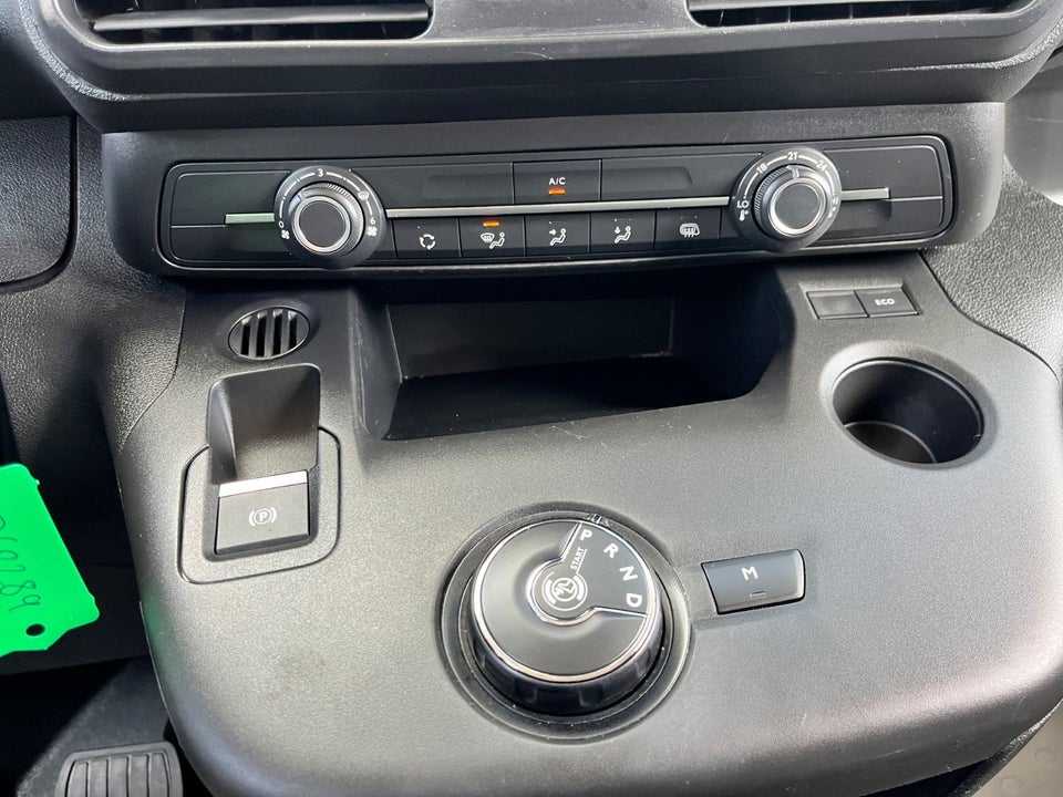 Peugeot Partner 1,5 BlueHDi 130 L2V2 Plus EAT8 Van