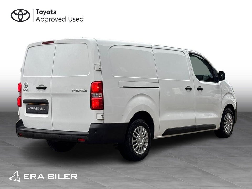 Toyota ProAce 2,0 D 144 Long Comfort Master aut. 5d