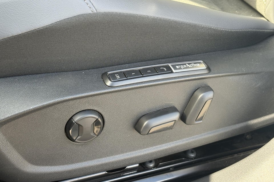 VW ID.4 77 Move+ 5d