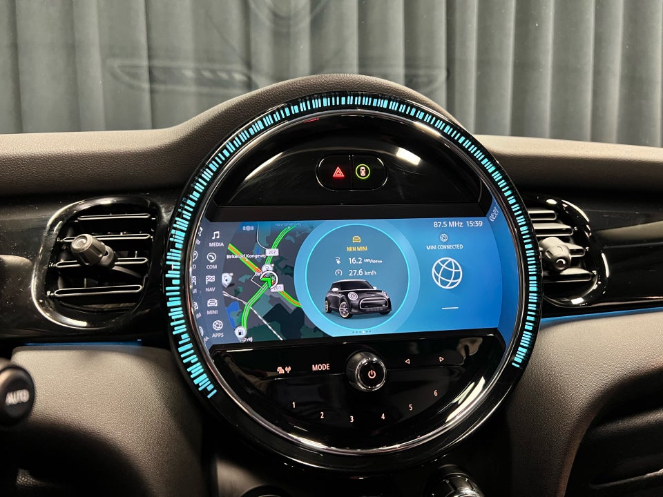 MINI Cooper SE Camden Edition 3d