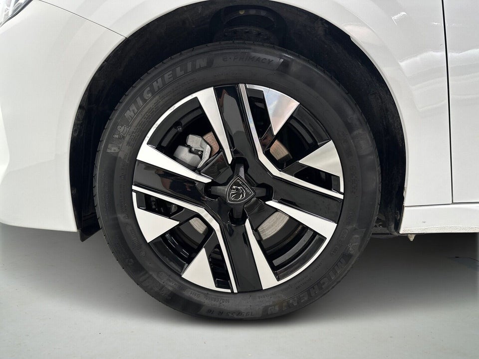 Peugeot e-208 50 Allure 5d