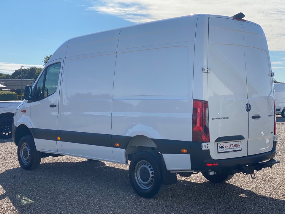 Mercedes Sprinter 319 2,0 CDi A2 Kassevogn aut. 4x4