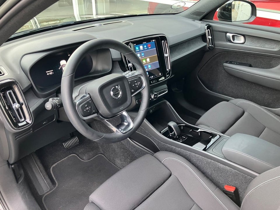 Volvo XC40 P6 ReCharge Core 5d