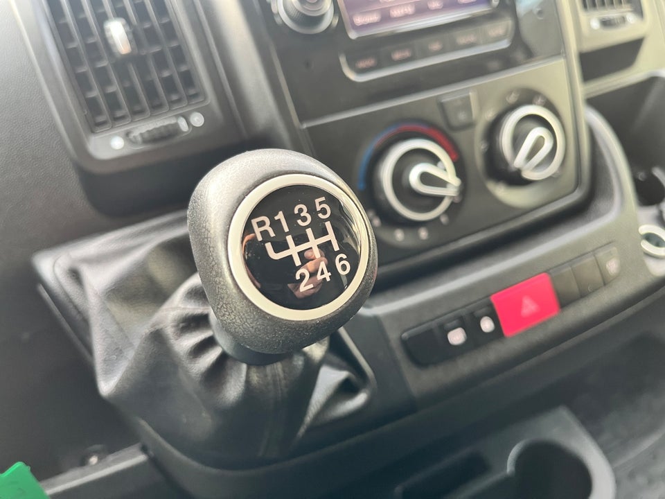 Citroën Jumper 33 2,2 BlueHDi 140 L2H2