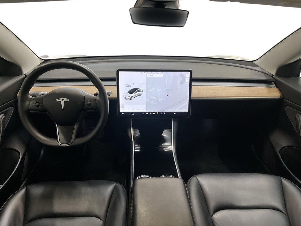 Tesla Model 3 Long Range AWD 4d
