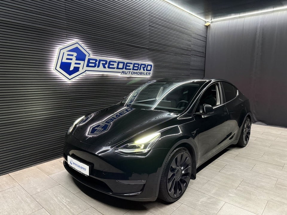 Tesla Model Y Performance AWD 5d