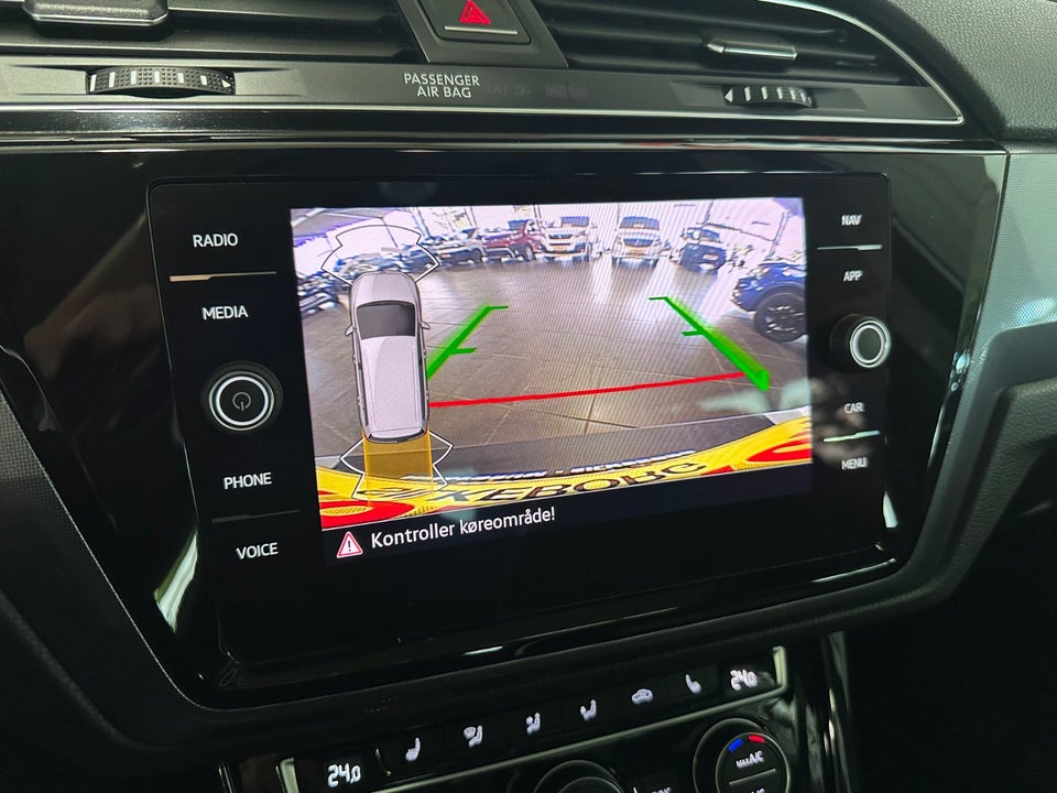 VW Touran 1,5 TSi 150 R-line DSG Van 5d