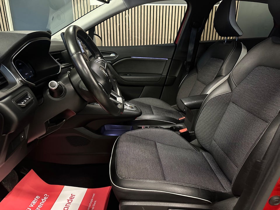 Renault Captur 1,6 E-Tech Intens 5d