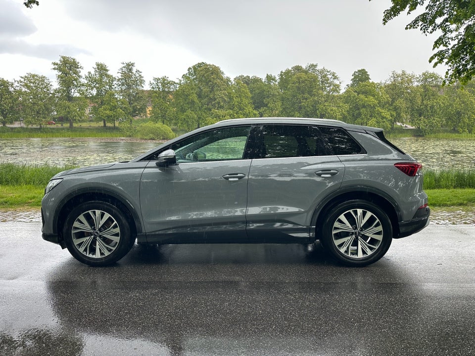 Audi Q4 e-tron 35 Advanced 5d