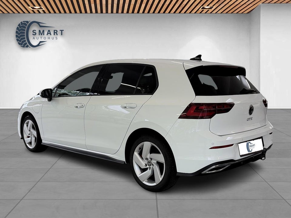 VW Golf VIII 1,4 GTE DSG 5d