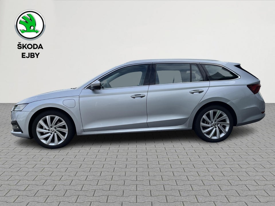 Skoda Octavia 1,4 TSi iV Plus Combi DSG 5d