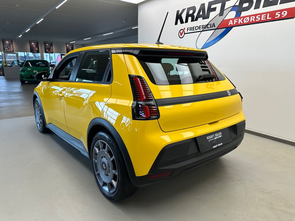 Renault 5 E-Tech 52 Techno 5d