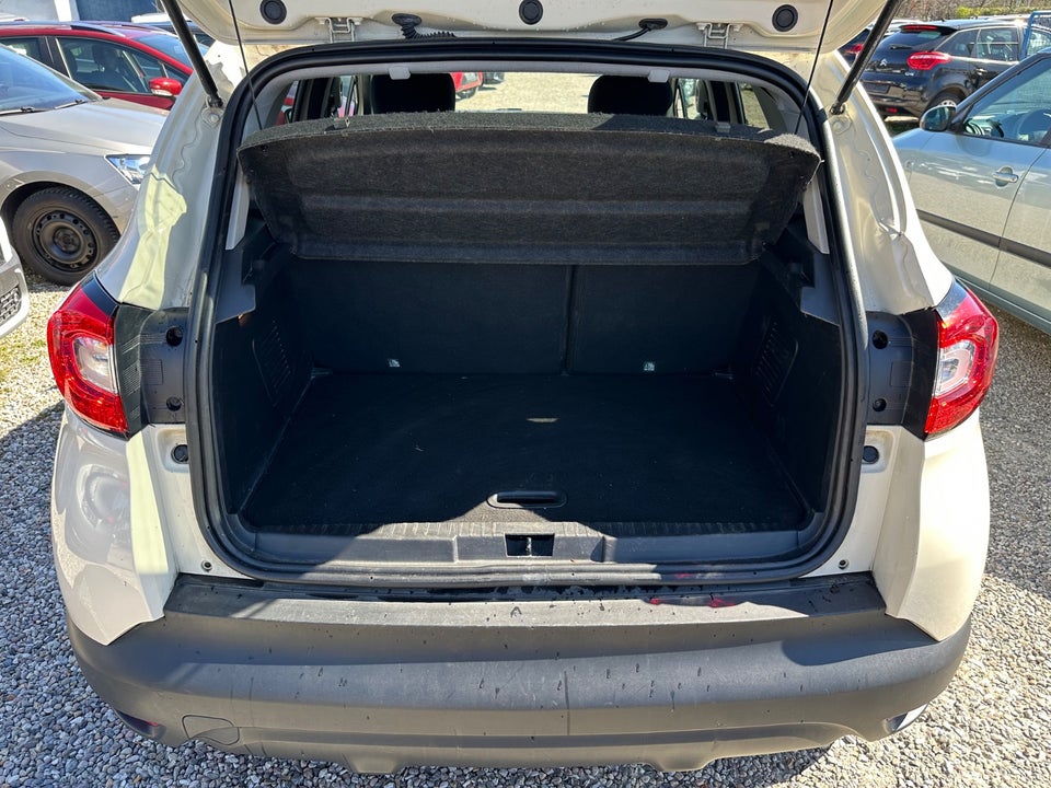 Renault Captur 0,9 TCe 90 Expression 5d
