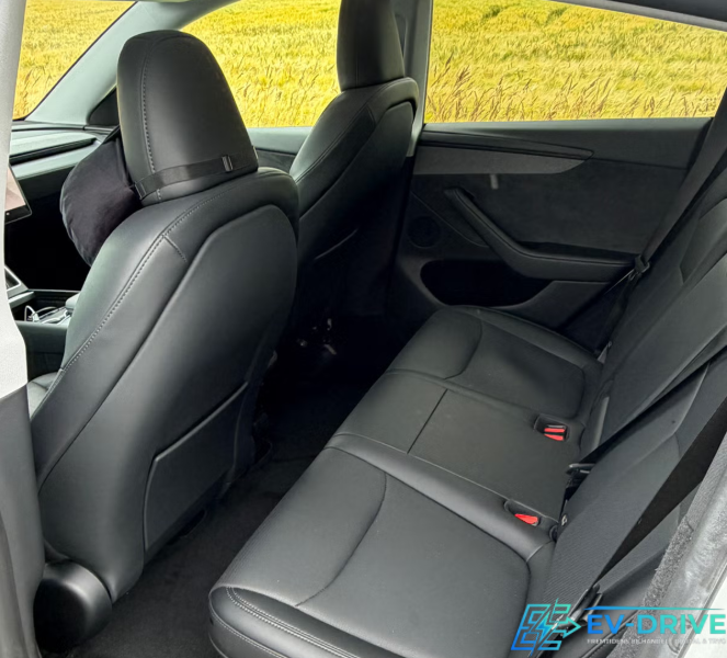 Tesla Model Y Long Range AWD 5d