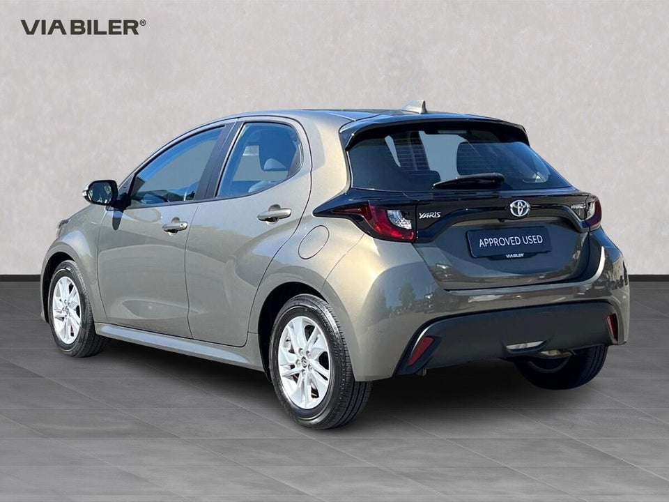 Toyota Yaris 1,5 Hybrid Active e-CVT 5d