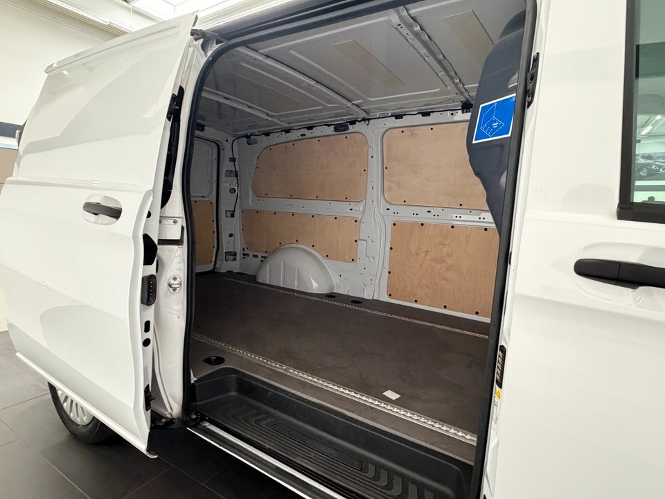 Mercedes Vito 116 2,0 CDi A3 Kassevogn PRO aut. RWD