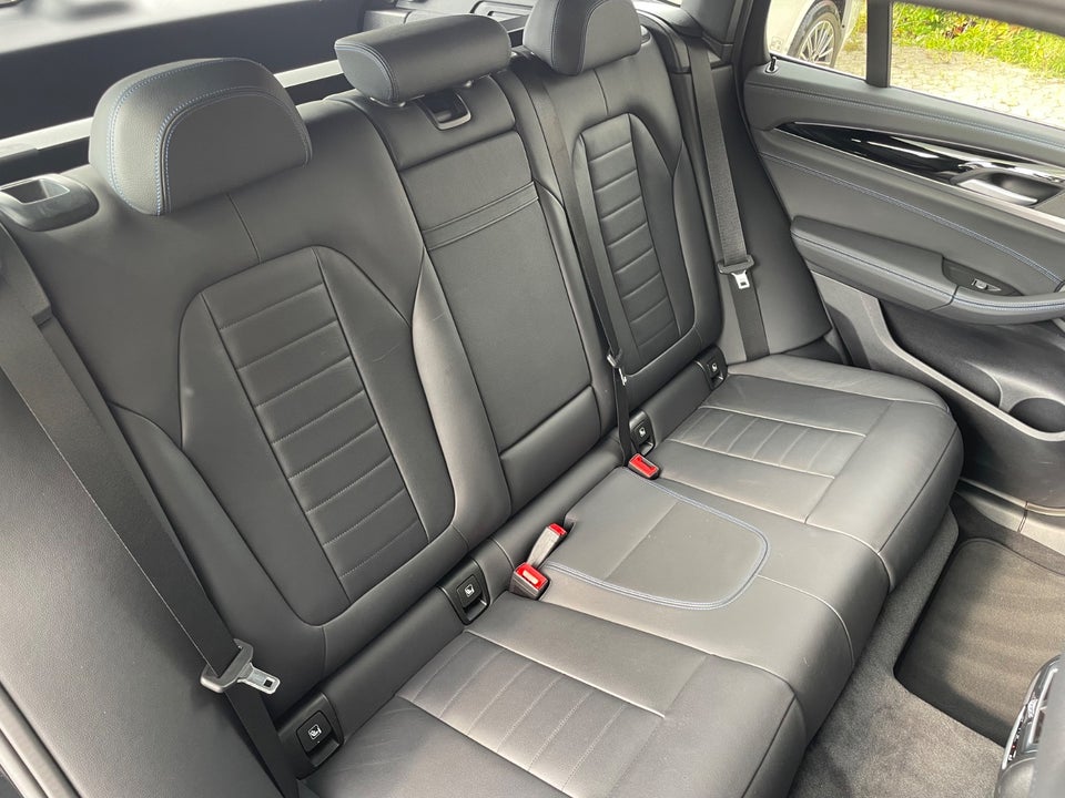 BMW iX3 Charged Plus M-Sport 5d