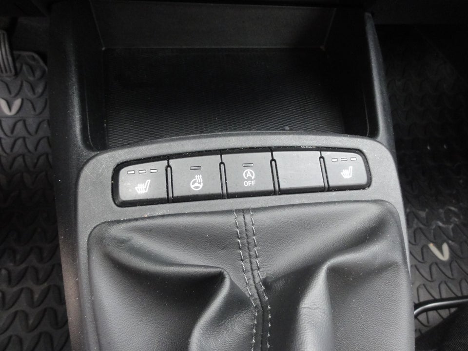 Hyundai i10 1,0 MPi Advanced 5d