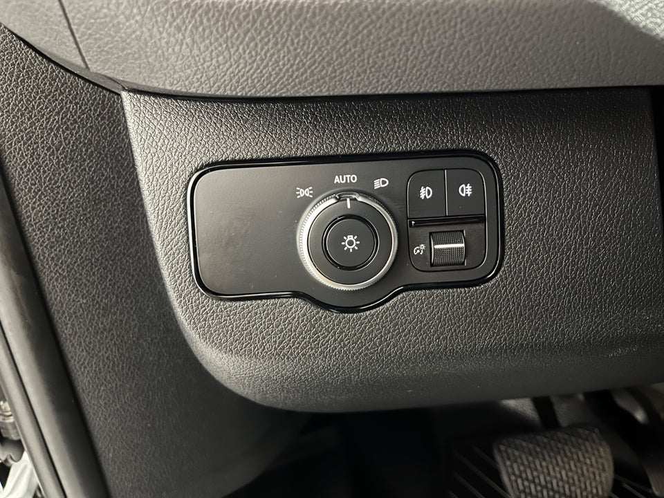 Mercedes Sprinter 319 3,0 CDi A3 Kassevogn aut. RWD