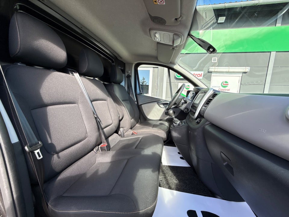 Renault Trafic T29 1,6 dCi 125 L2H1