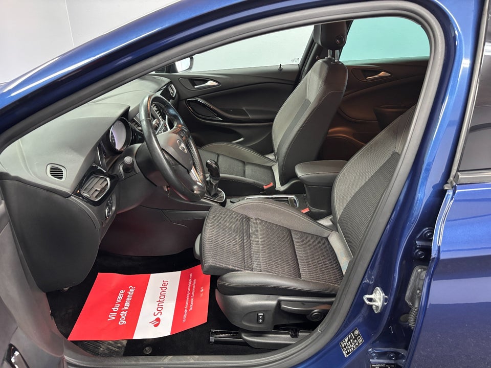 Opel Astra 1,2 T 110 Elegance Sports Tourer 5d