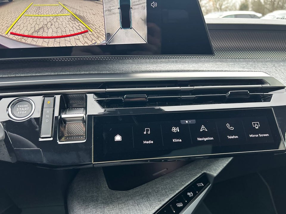 Peugeot e-5008 77 GT 7prs 5d