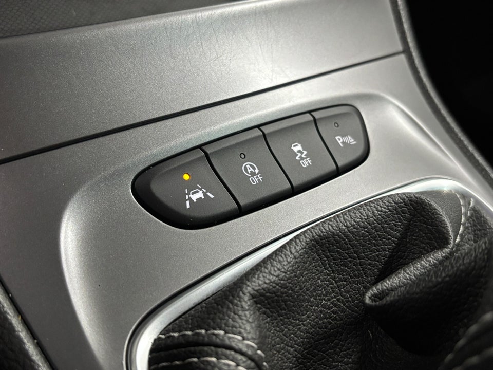 Opel Astra 1,6 CDTi 136 Enjoy Sports Tourer 5d