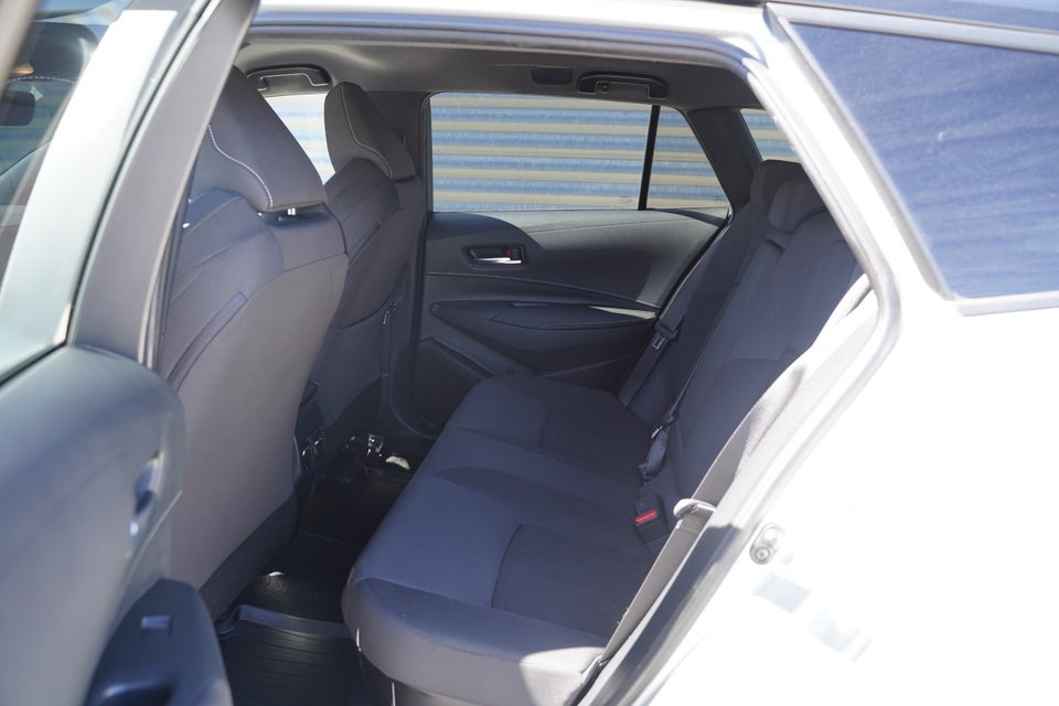 Toyota Corolla 2,0 Hybrid H3 Premium Touring Sports MDS 5d