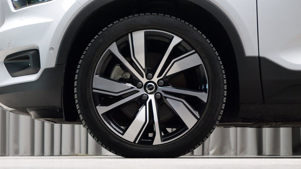 Volvo XC40 P6 ReCharge Pro 5d