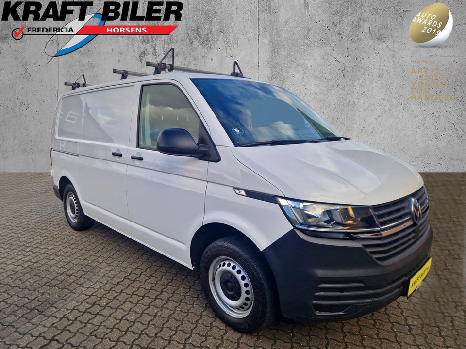 VW Transporter 2,0 TDi 110 Kassevogn kort