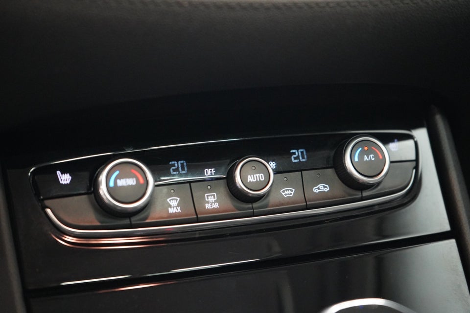 Opel Grandland X 1,2 T 130 Innovation aut. 5d