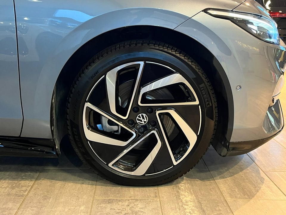 VW ID.7 77 Style Tourer 5d