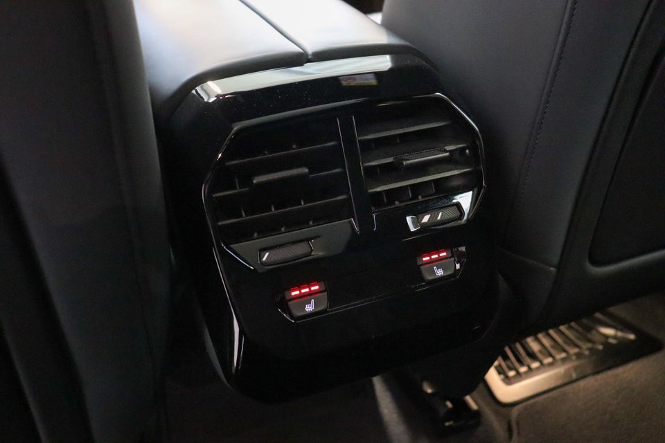 BMW iX xDrive40 M-Sport 5d