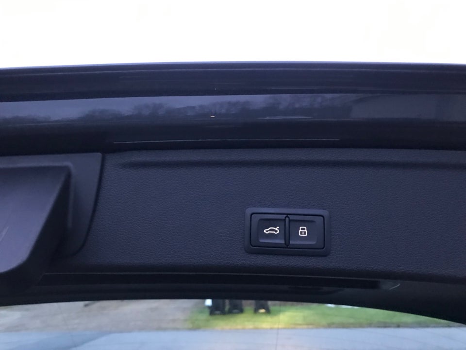 Audi A4 2,0 TDi 150 S-line Sport Avant S-tr. 5d