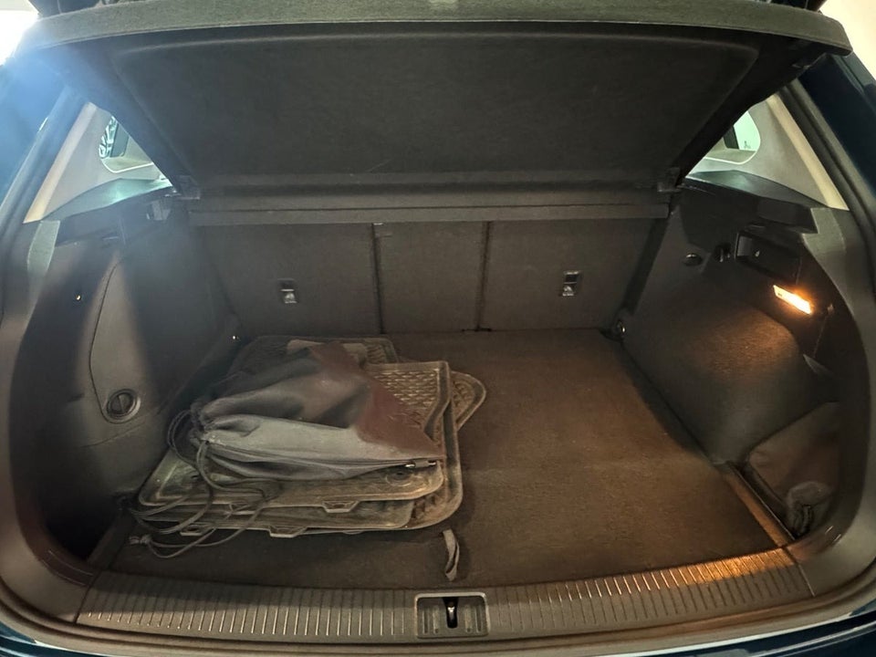 VW Tiguan 1,4 eHybrid Elegance DSG 5d