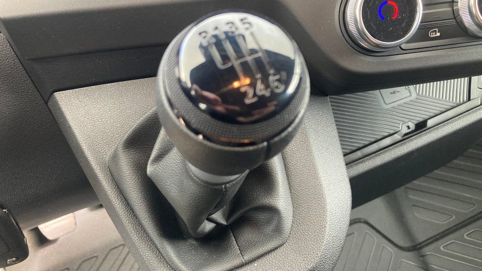 Renault Master V T35 2,0 dCi 150 L2H2 Kassevogn Tekno