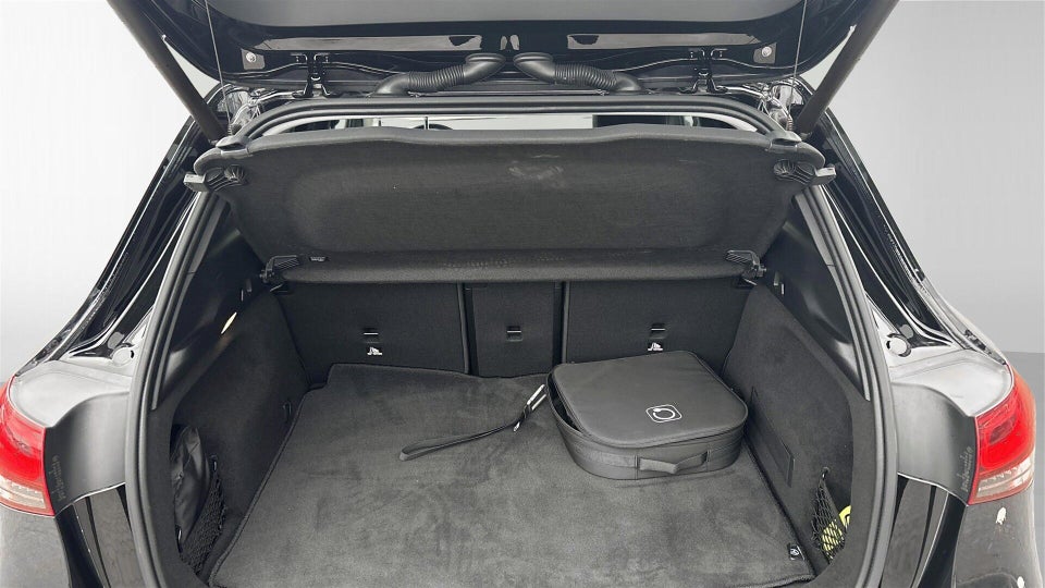 Mercedes EQA250 Progressive 5d