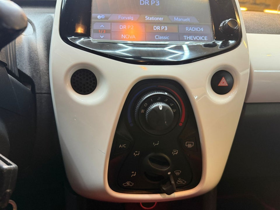 Toyota Aygo 1,0 VVT-i x-change 5d