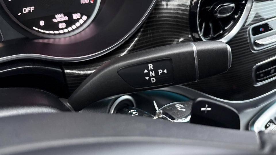 Mercedes EQV300 Avantgarde XL Van