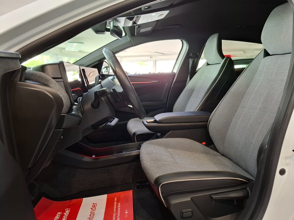 Renault Megane E-Tech 60 Techno 5d