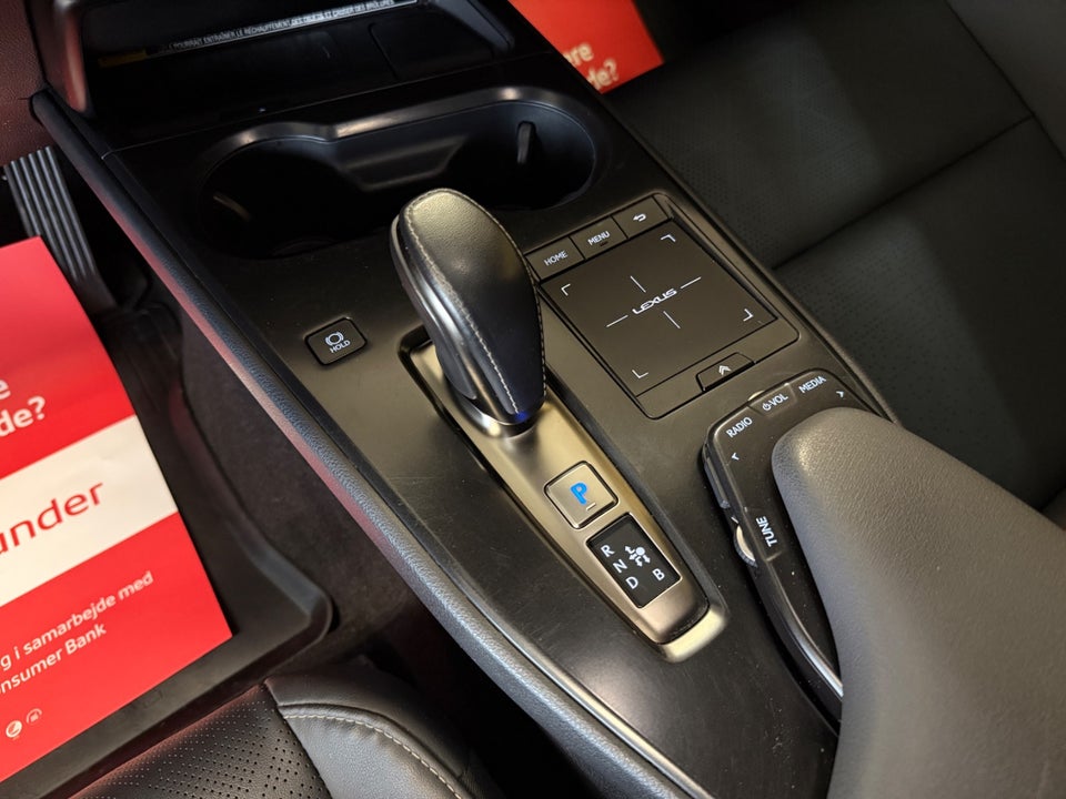 Lexus UX300e Premium 5d