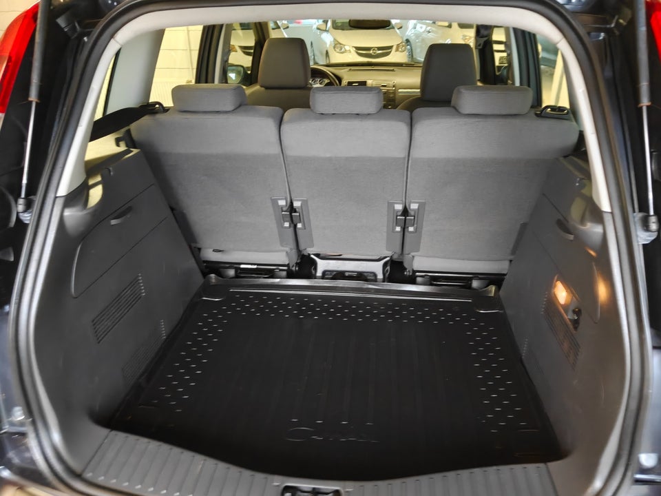 Ford C-MAX 1,6 TDCi 109 Trend 5d