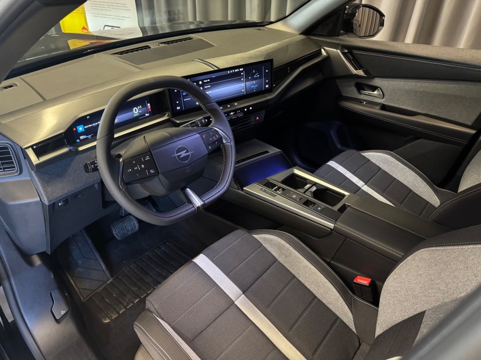 Opel Grandland-e 73 Edition 5d