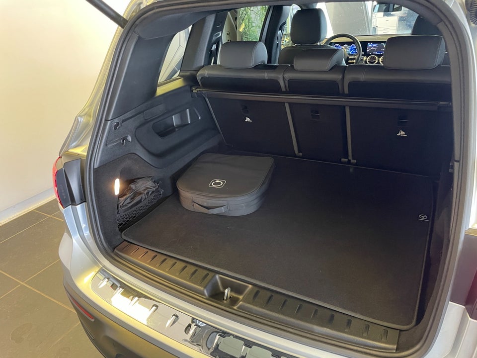 Mercedes EQB250+ Electric Art Advance Plus 5d