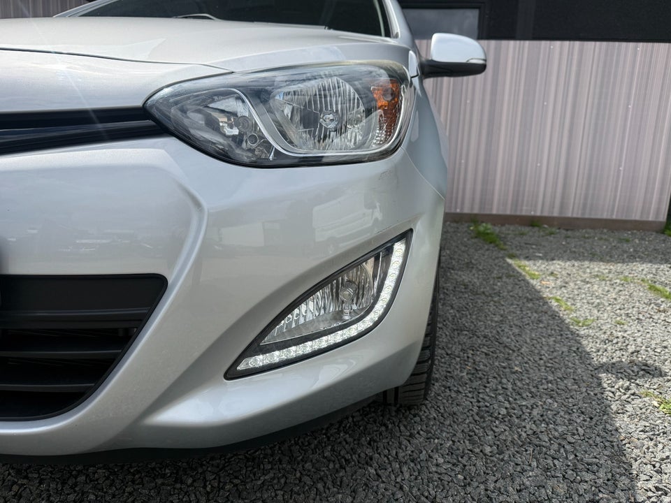 Hyundai i20 1,25 Comfort 5d