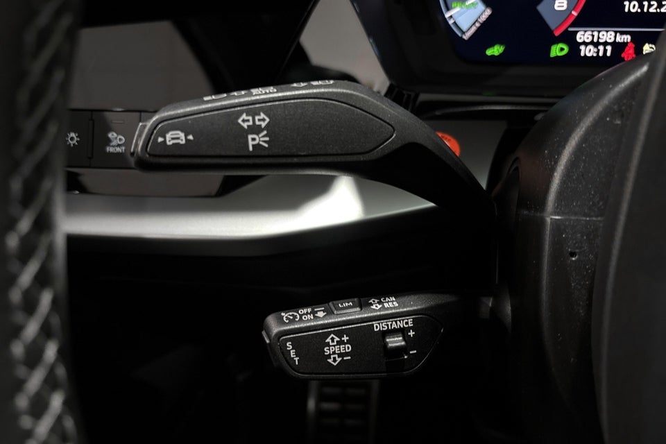 Audi A3 40 TFSi e Prestige Sportback S-tr. 5d