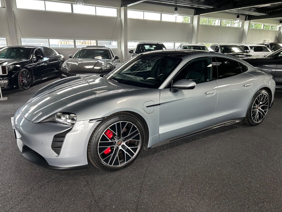 Porsche Taycan 4S Performance+ 4d